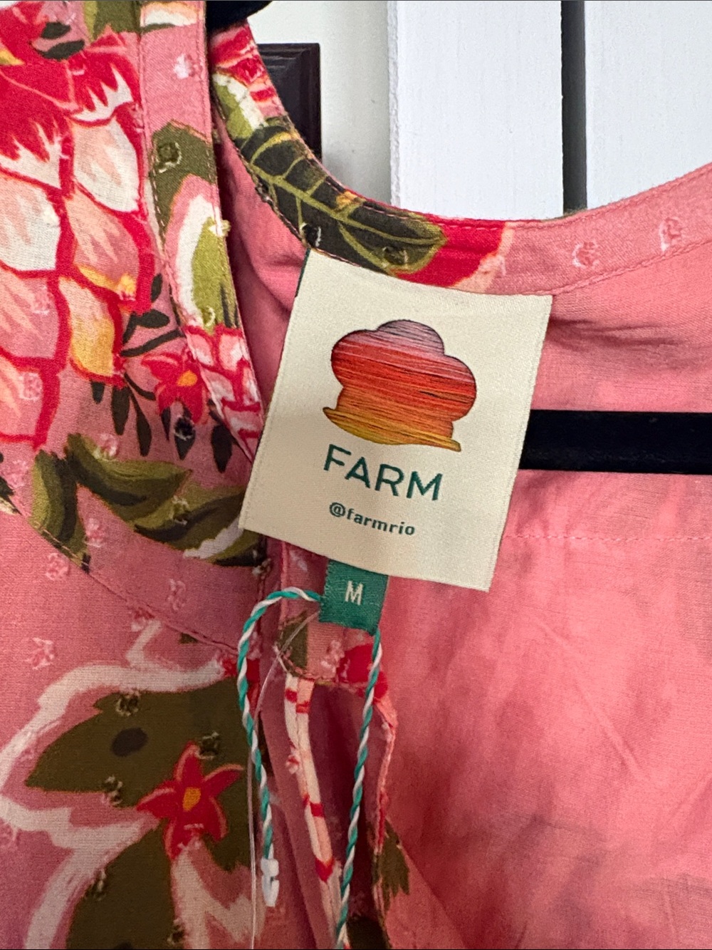 Farm Rio M cover up NWT. Floral Pink Long-Sleeve Tiered Dress - Picture 4 of 9